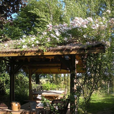 Ferme Saint Joseph Panzió Le Fousseret Kültér fotó