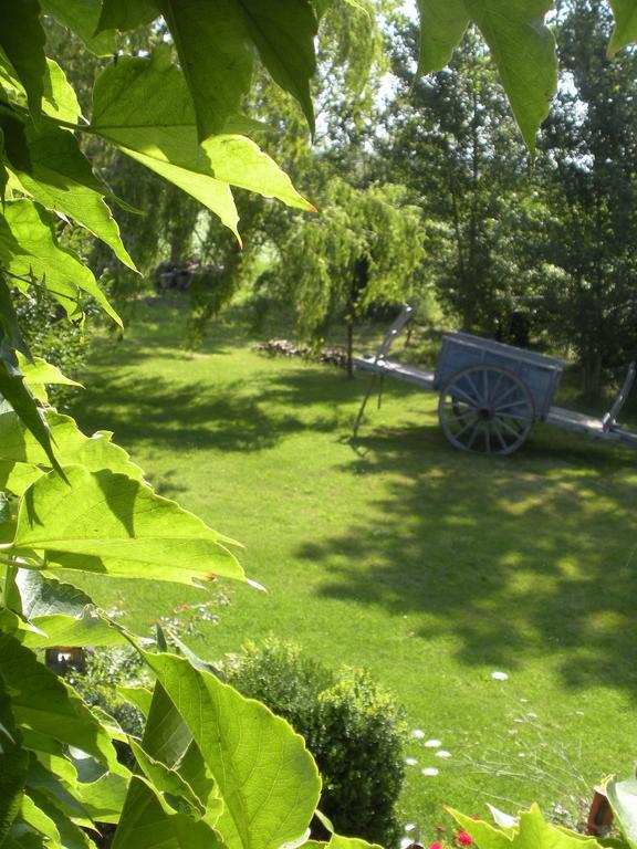 Ferme Saint Joseph Panzió Le Fousseret Kültér fotó